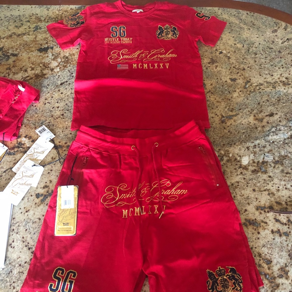 Smith and graham sweat short set